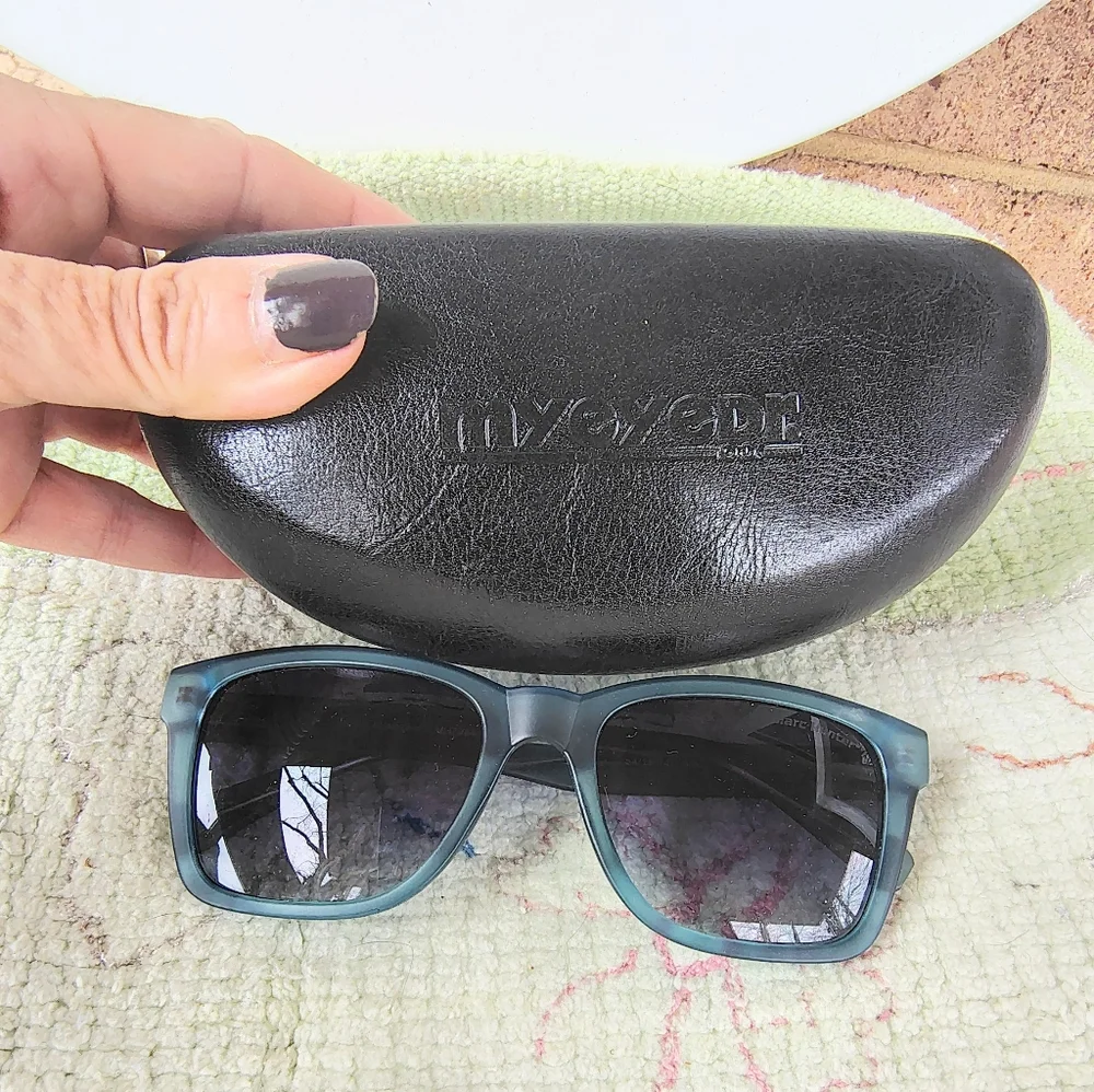 MARC HUNTER MENS NEW MATTE NAVY SUNGLASSES W/BONUS CASE